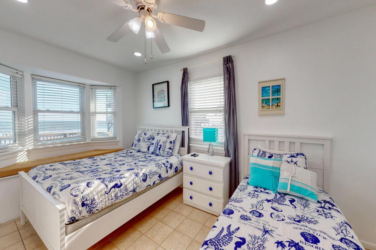Gulf Front Retreat Villa Galveston Bagian luar foto